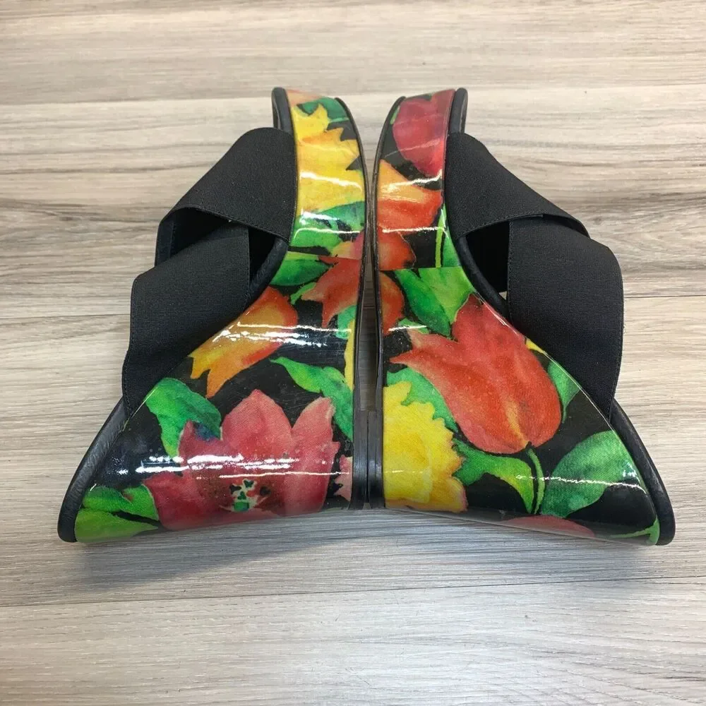 DONALD J PLINER Womens Sz 8 M Sabri Wedge Platform Sandals Black Tulipano Floral